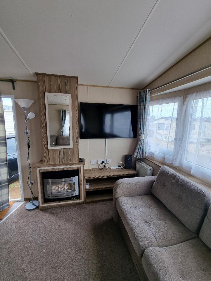 Willow-Static Caravan On Holiday Park Near Margate, Kent Hotel Birchington-on-Sea Exterior foto